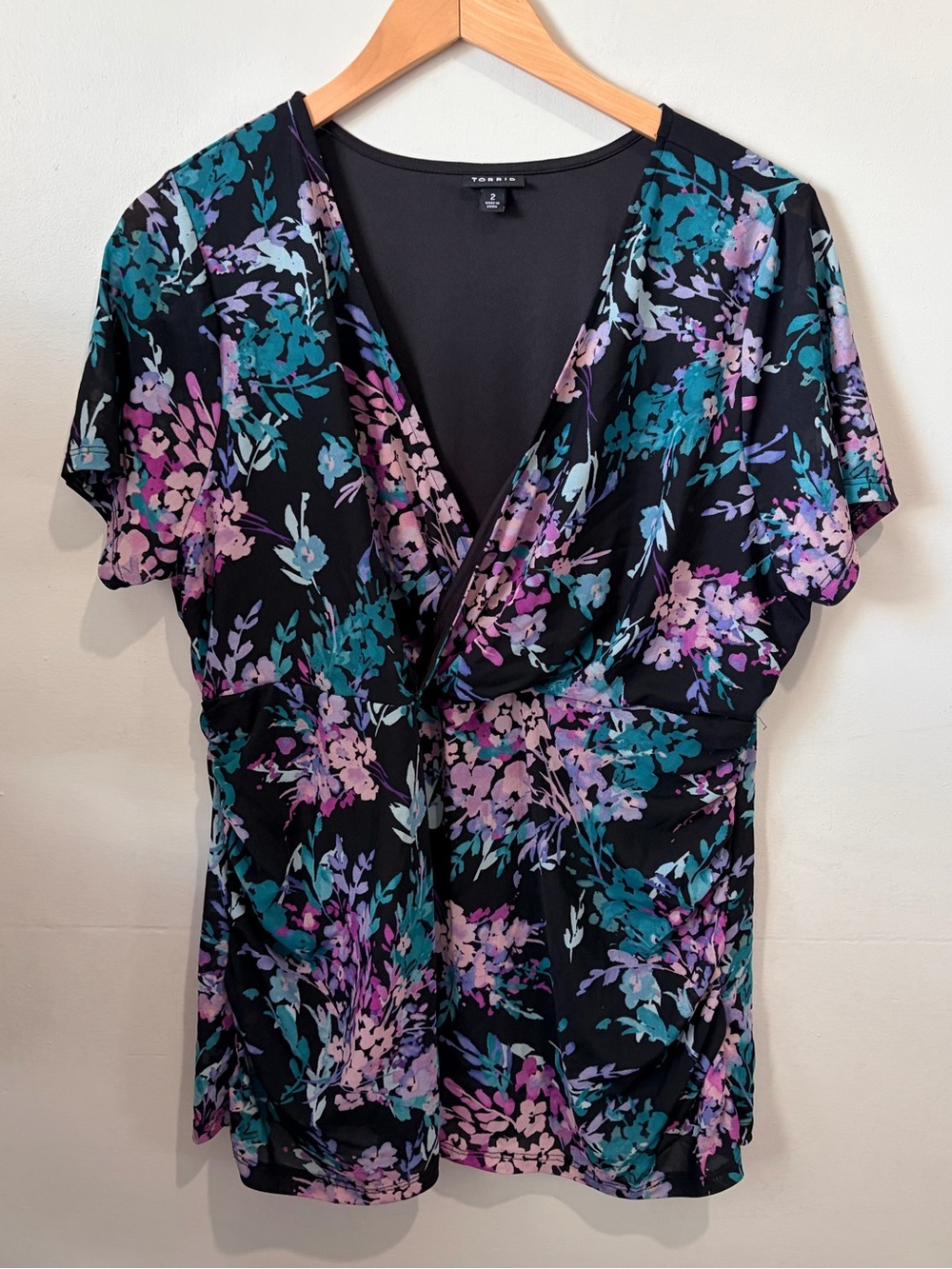 Torrid Floral Mesh Surplice Top Womens Size 2 2X Black Purple Teal Ruched